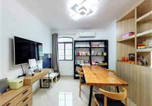 富豪花园96.5平低楼层朝向南