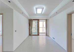 星都·梅沙天邸，次新小区，性价比很高一套，满五年