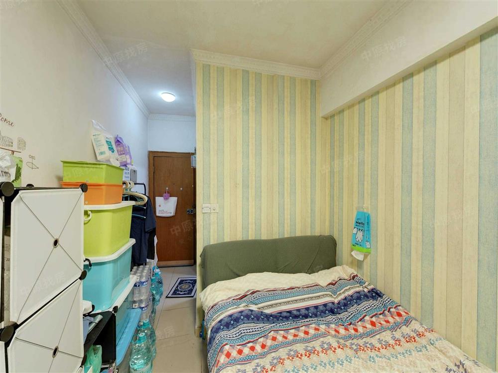 新安湖商业城新鹏苑