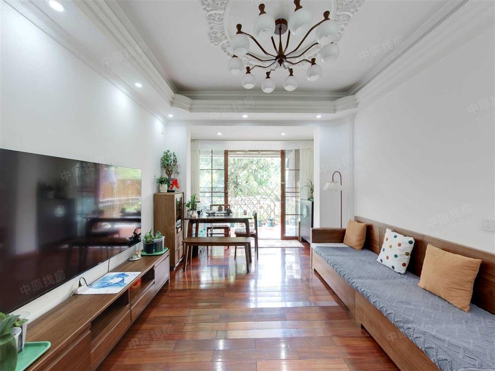 信义假日名城(一期沁芳园)