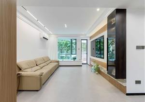 星海名城.南山红本在手.全新精装修..看房方便