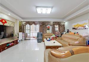 业主向市场妥协！地铁口刚降价房源，精装，满五年急售，价格私聊