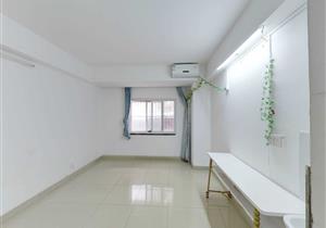 中航凯特公寓1房，商业齐全，精装修，拎包入住