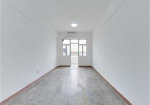 南山南油一房出售，看房方便价格可谈，红本再说，欢迎来电咨询