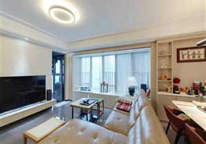 新天鹅堡三期，朝南看湖山海景观资源，地铁口，次新房，配套好