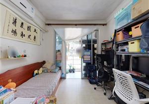 方正实用一房，朝南向，安静舒适，罗外旁