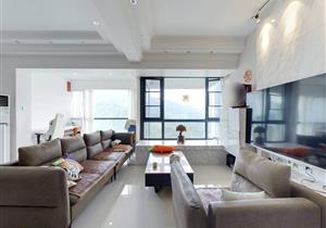 晴山月顶复装修保养好