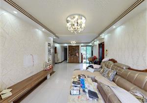 御龙居南北通透，地铁口4房，高层视野好、有钥匙