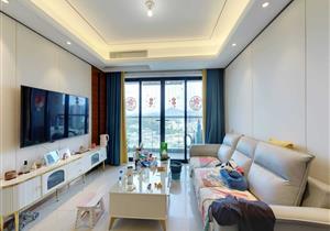 颐安三期，满五年，税费少,三房精装修，诚意出售