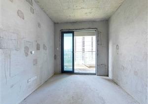 悦阾楼上，近14号线地铁口，生活配套完善