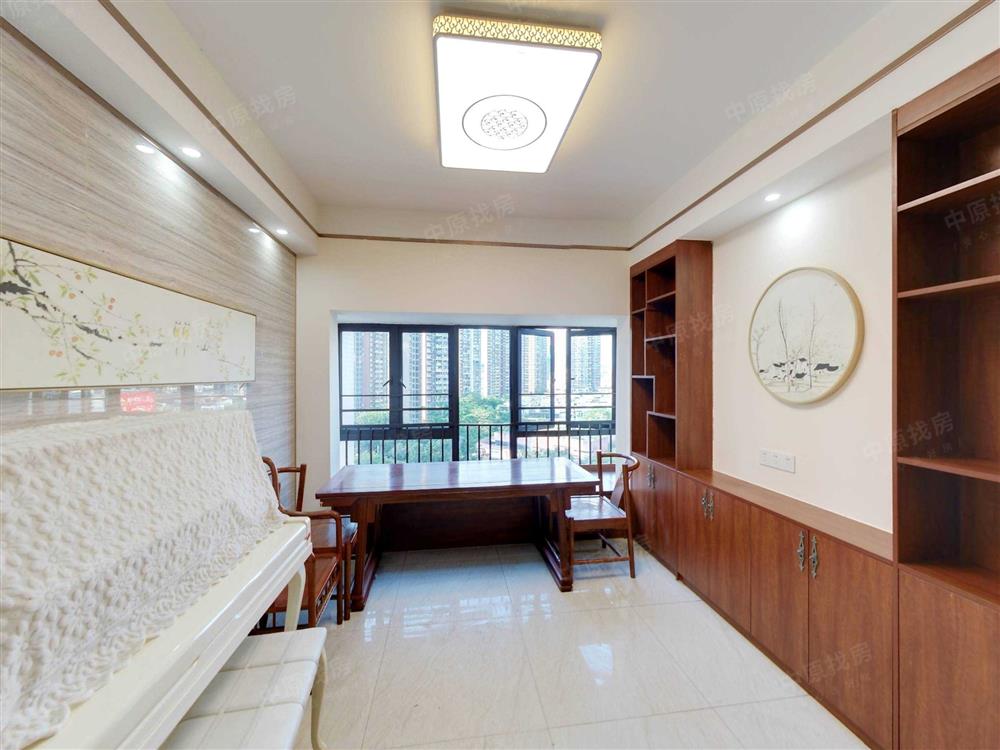 颐安都会中央花园（二期）