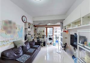 保养好，豪装拎包入装，双地铁口，业主诚意卖看房方便