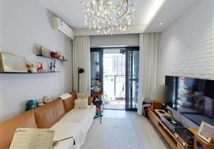 新城花园必看好房！精装、安静朝南，业主急卖