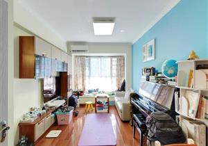 恒立听海小3房东南向高层急出售随时看房