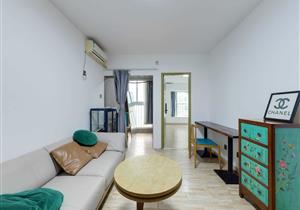 南山中间位置，交通方便，大型商超圈，价格有空间