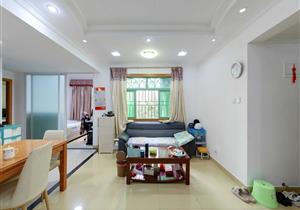 盒马超市对面，精装三房，满五年，地铁口物业，带罗外