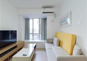 岗厦北站边上一房一厅44平业主在国外低价转让；红本在手费用少