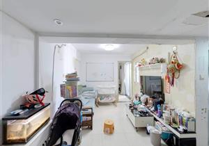 刚需小户型，装修保养好，随时看房，近地铁