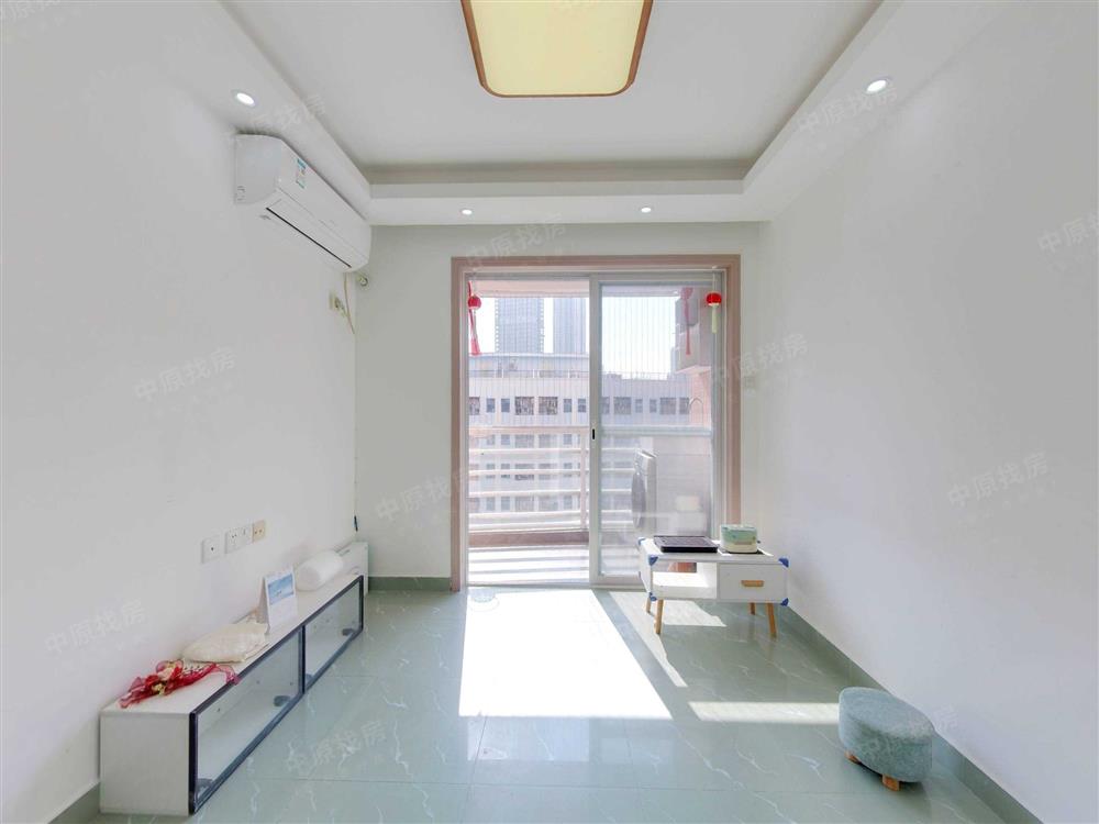 龙威花园（我爱我家）