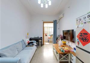 业主急卖，随时可以看房，居家首选。