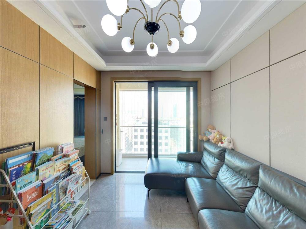 勤诚达前海世界