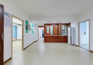 银泰苑，1楼复式，看房方便