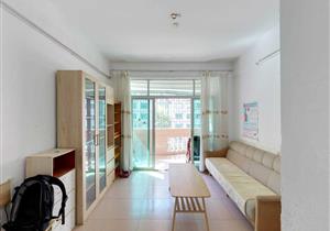 海滨城花园.交通便利，地理位置优越.户型实用方正.南北通透