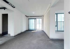 南北通透清水房三房两厅大阳台业主诚心出售