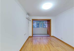 前海花园，90平方3房，大新地铁口，诚心卖价格可谈，税费少