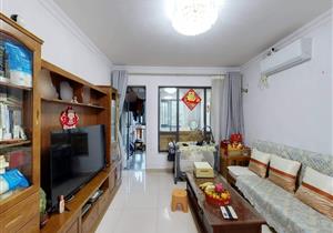 新上房源，诚心出售，看房方便，星河丹堤三房