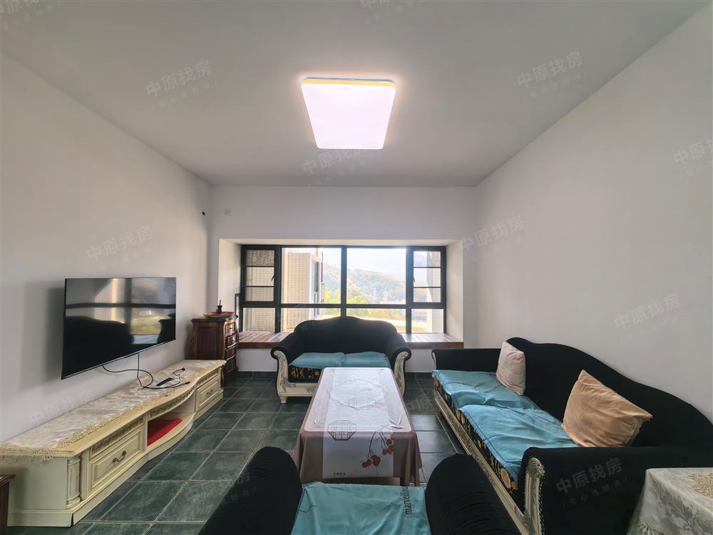 航天晴山月名园