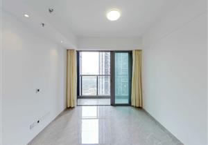 招商臻城 满五年 精装修 东南向 看房方便