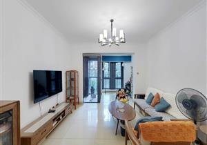 中洲华府入门四房