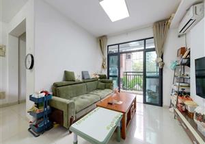 房子满5年，2加1房，看花园，安静舒适