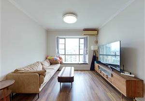 正规3房2卫小区中间位置安静舒适依山畔水近地铁仅售3字头