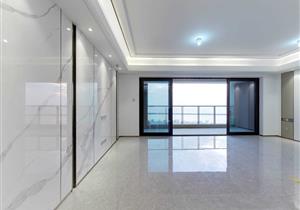 华丰前海湾海景大四房