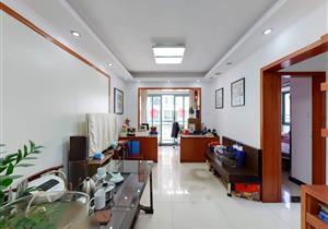 阳光天地深中书包，地铁口物业，方正实用