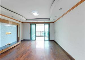 冠城世家，176平方4房2卫，南北通透，满二年，享受税费优惠