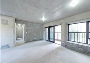 尖岗山壹号花园，通透户型，安静舒适，低密度，环境好，十分宜居