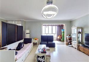 发展兴苑四房出售