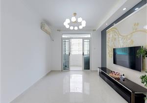 百花全新上架业主自己在住的四房！看好还可协商！目前空置在售！