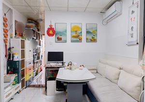 佳兆业山海苑，精装修，满5年，税费少