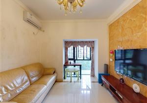 楼下就是育才二小二中，赠入户花园，高赠送，业主自住，精装修