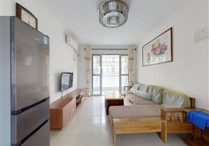 交通便利，周边配套完善