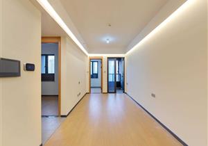 新上房源，看中可谈价格，业主有心卖