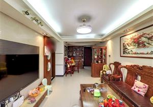 可园南区标准三房，客厅出大阳台，近百鸽笼