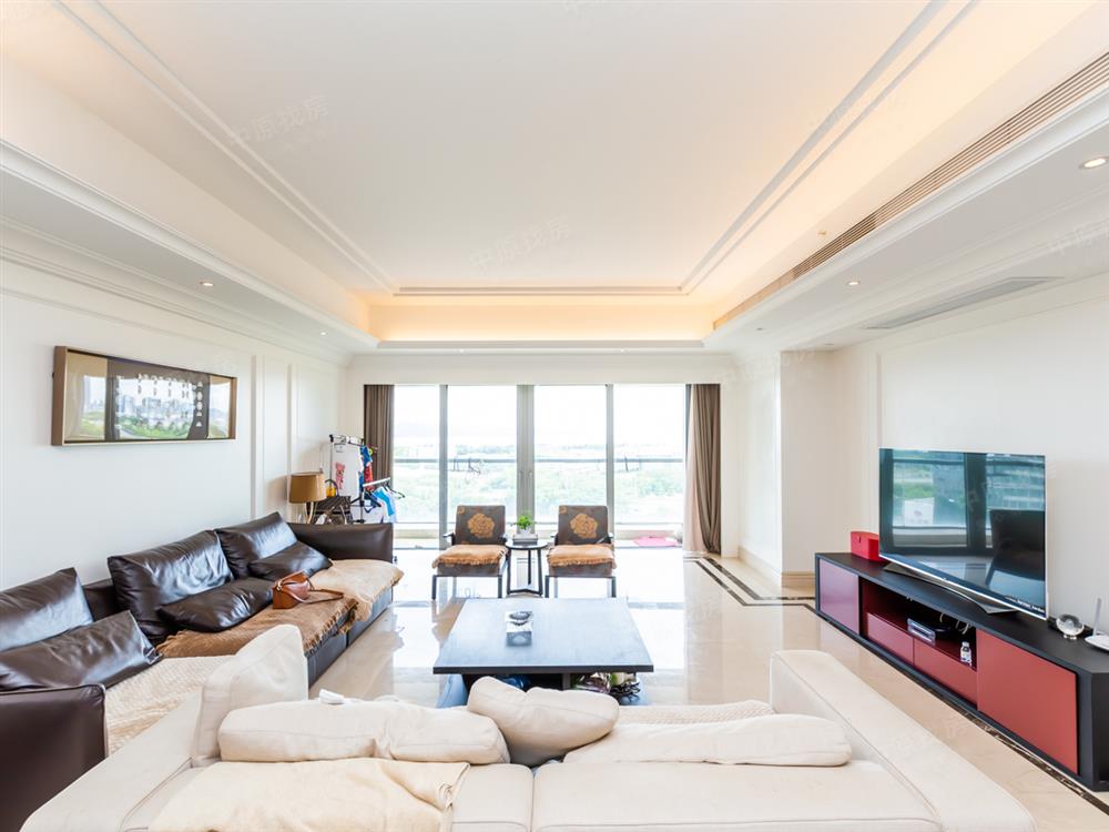 东海国际公寓 奢侈生活高端物业家居 全屋定制 看房钥匙在手
