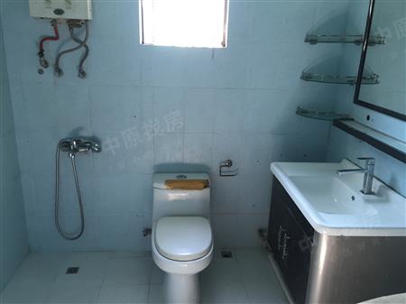 文华花园-卫生间