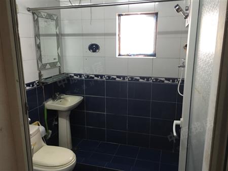 龙城花园-卫生间