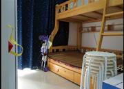 布吉中心花园-次卧